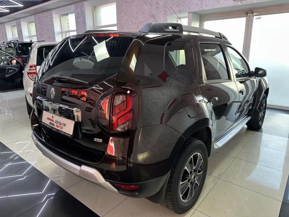 Renault Duster I Рестайлинг с пробегом 2018 года, цена 1 499 000 рублей, 117506 км, внедорожник, Автокод Объявления