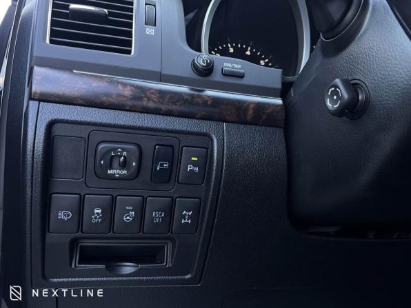 Toyota Land Cruiser 200 Series Рестайлинг 1 с пробегом 2012 года, цена 4 490 000 рублей, 181700 км, внедорожник, Автокод Объявления
