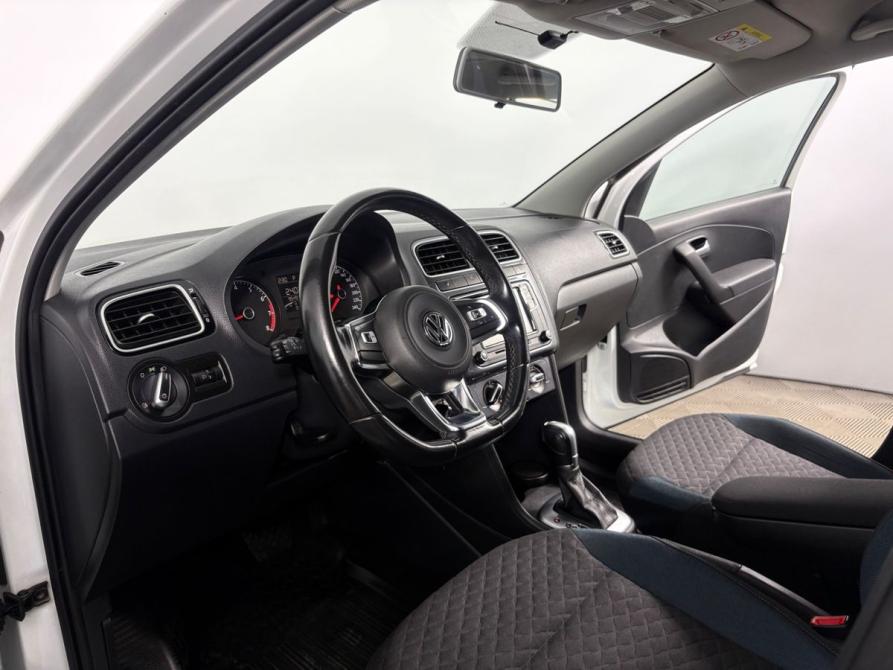 Volkswagen Polo V Рестайлинг Борисоглебск  - изображение 14