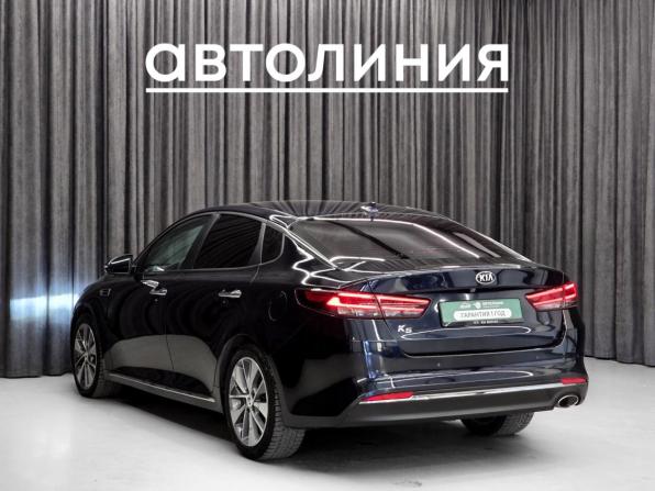 Kia K5 II с пробегом 2016 года, цена 1 549 000 рублей, 207000 км, седан, Автокод Объявления