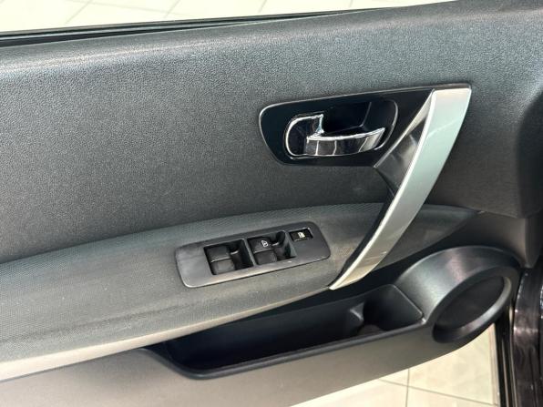 Nissan Qashqai I Рестайлинг с пробегом 2012 года, цена 695 000 рублей, 306604 км, внедорожник, Автокод Объявления