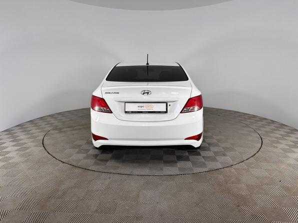 Hyundai Solaris I Рестайлинг с пробегом 2016 года, цена 563 000 рублей, 199000 км, седан, Автокод Объявления