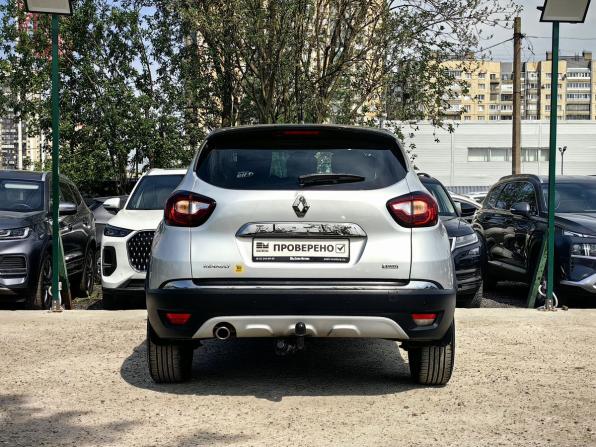 Renault Kaptur I с пробегом 2018 года, цена 1 769 000 рублей, 88000 км, внедорожник, Автокод Объявления