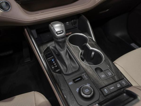 Toyota Highlander IV (XU70) с пробегом 2026 года, цена 5 900 000 рублей, 50 км, внедорожник, Автокод Объявления