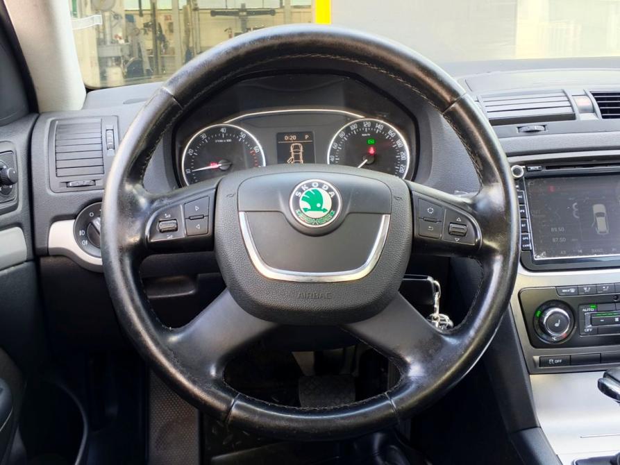 Skoda Octavia II (A5) Рестайлинг Москва  - изображение 12