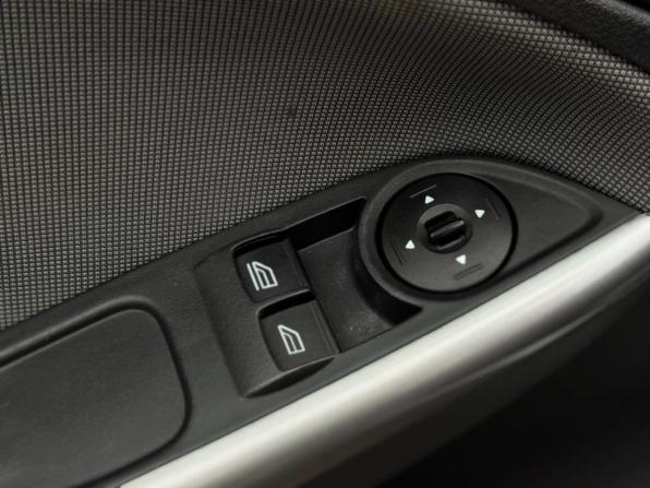 Ford Focus III с пробегом 2012 года, цена 710 000 рублей, 203016 км, хэтчбек, Автокод Объявления
