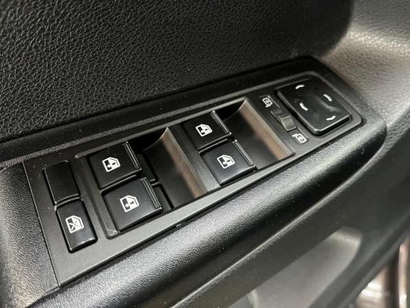 Lada (ВАЗ) Vesta I с пробегом 2019 года, цена 946 000 рублей, 107376 км, универсал, Автокод Объявления