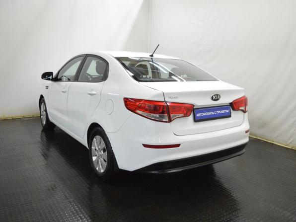 Kia Rio III Рестайлинг с пробегом 2016 года, цена 760 000 рублей, 161300 км, седан, Автокод Объявления