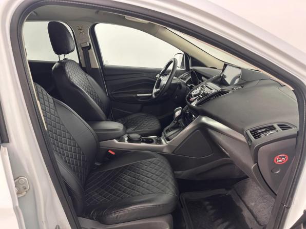 Ford Kuga II с пробегом 2015 года, цена 1 210 000 рублей, 204476 км, внедорожник, Автокод Объявления