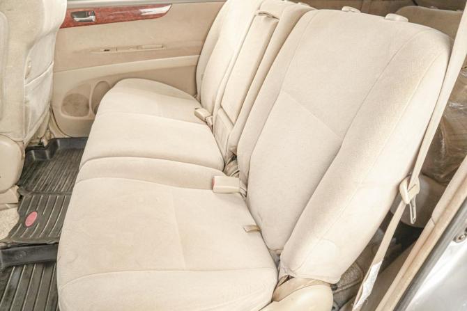 Toyota Ipsum II (M20) Рестайлинг с пробегом 2009 года, цена 1 059 000 рублей, 255000 км, компактвэн, Автокод Объявления