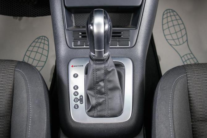 Volkswagen Tiguan I Рестайлинг с пробегом 2015 года, цена 1 749 000 рублей, 134265 км, внедорожник, Автокод Объявления