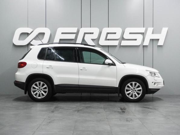 Volkswagen Tiguan I с пробегом 2010 года, цена 867 000 рублей, 291243 км, внедорожник, Автокод Объявления