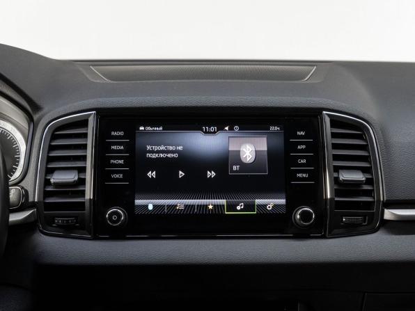 Skoda Karoq I с пробегом 2022 года, цена 2 690 000 рублей, 56079 км, внедорожник, Автокод Объявления