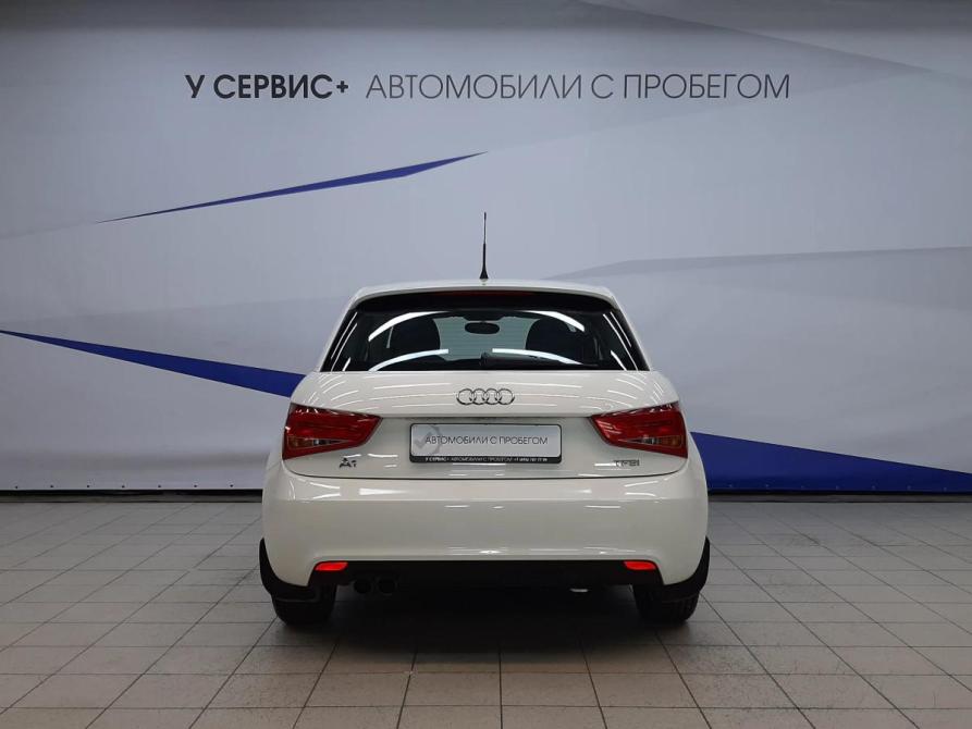 Audi A1 I (8X) Москва  - изображение 4
