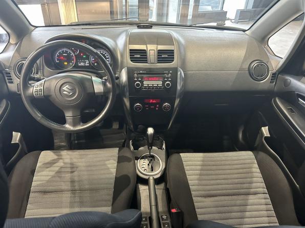 Suzuki SX4 I (Classic) Рестайлинг с пробегом 2010 года, цена 880 000 рублей, 155646 км, хэтчбек, Автокод Объявления