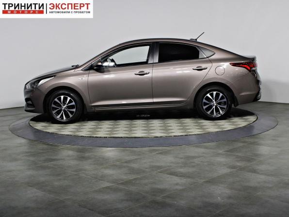 Hyundai Solaris II с пробегом 2018 года, цена 1 338 000 рублей, 140599 км, седан, Автокод Объявления
