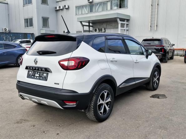 Renault Kaptur I Рестайлинг с пробегом 2021 года, цена 1 394 000 рублей, 186404 км, внедорожник, Автокод Объявления
