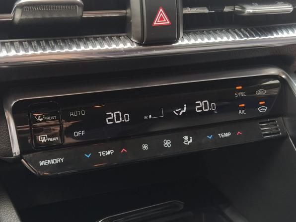 Kia K5 III с пробегом 2020 года, цена 2 189 000 рублей, 136500 км, седан, Автокод Объявления
