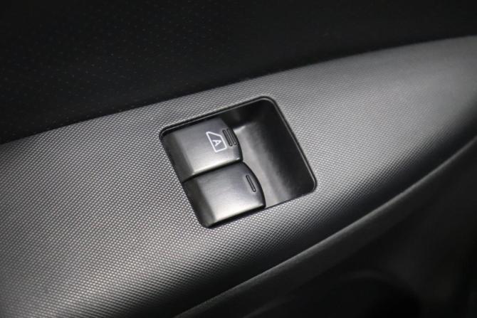 Nissan Note I Рестайлинг с пробегом 2012 года, цена 598 460 рублей, 177991 км, хэтчбек, Автокод Объявления