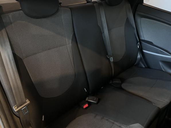 Hyundai Solaris I с пробегом 2014 года, цена 800 000 рублей, 172513 км, седан, Автокод Объявления