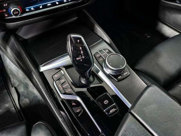 BMW 5 серии VII (G30/G31/G38) Рестайлинг с пробегом 2020 года, цена 3 850 000 рублей, 124504 км, седан, Автокод Объявления