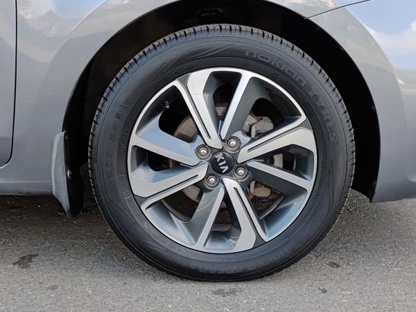 Kia Rio IV с пробегом 2018 года, цена 1 085 000 рублей, 145000 км, седан, Автокод Объявления