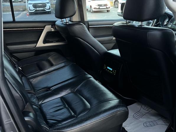 Toyota Land Cruiser 200 Series с пробегом 2011 года, цена 3 289 000 рублей, 227520 км, внедорожник, Автокод Объявления