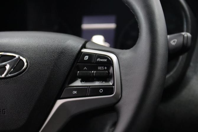 Hyundai Solaris II Рестайлинг с пробегом 2021 года, цена 1 545 450 рублей, 108023 км, седан, Автокод Объявления