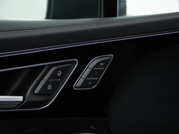 Audi Q7 II (4M) с пробегом 2018 года, цена 4 550 050 рублей, 157203 км, внедорожник, Автокод Объявления