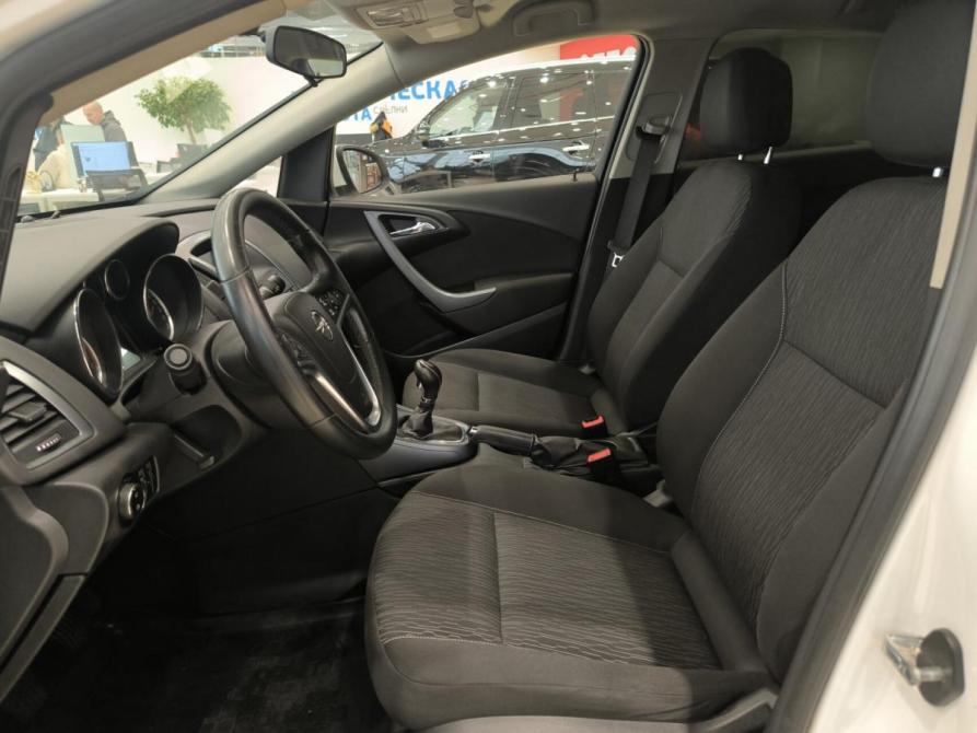 Opel Astra J Рестайлинг Казань  - изображение 20