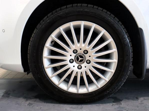 Mercedes-Benz V-Класс III (W447) с пробегом 2019 года, цена 3 990 000 рублей, 182131 км, минивэн, Автокод Объявления