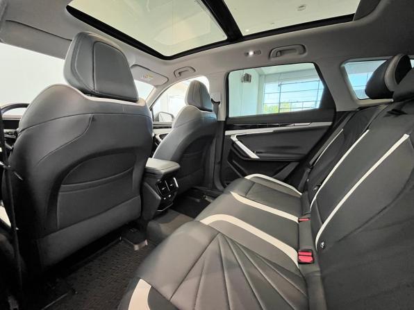 Geely Atlas II с пробегом 2024 года, цена 2 850 000 рублей, 32642 км, внедорожник, Автокод Объявления