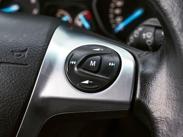 Ford Kuga II с пробегом 2015 года, цена 1 179 000 рублей, 245000 км, внедорожник, Автокод Объявления