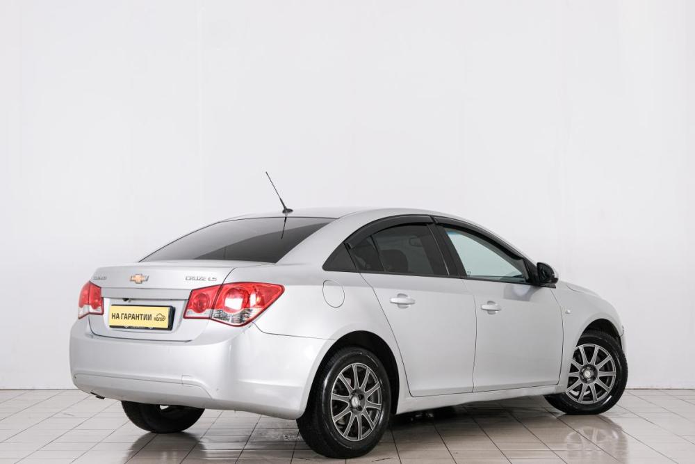 Chevrolet Cruze I Красноярск  - изображение 7