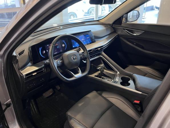 Changan CS35 Plus I Рестайлинг с пробегом 2023 года, цена 1 975 000 рублей, 44588 км, внедорожник, Автокод Объявления
