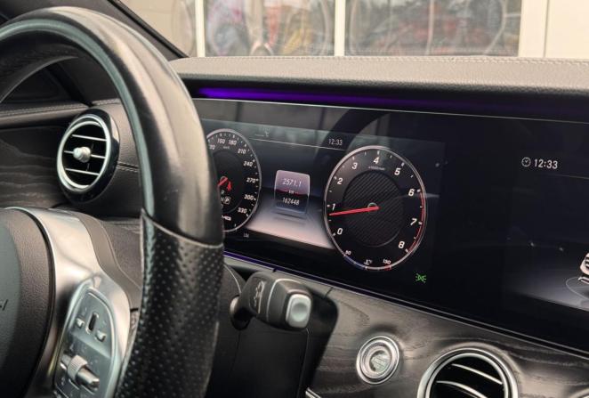 Mercedes-Benz E-Класс V (W213 S213 C238) с пробегом 2018 года, цена 2 990 000 рублей, 162448 км, седан, Автокод Объявления