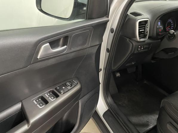 Kia Sportage IV Рестайлинг с пробегом 2020 года, цена 2 227 000 рублей, 102738 км, внедорожник, Автокод Объявления