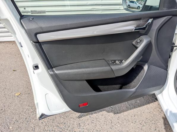 Skoda Octavia III (A7) Рестайлинг с пробегом 2020 года, цена 2 145 000 рублей, 65372 км, лифтбек, Автокод Объявления