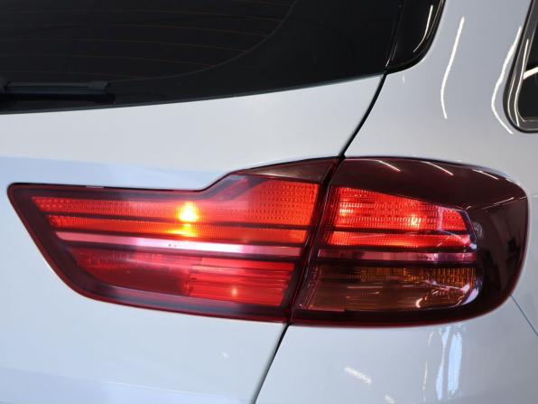 Kia Ceed III с пробегом 2019 года, цена 1 350 000 рублей, 220333 км, универсал, Автокод Объявления