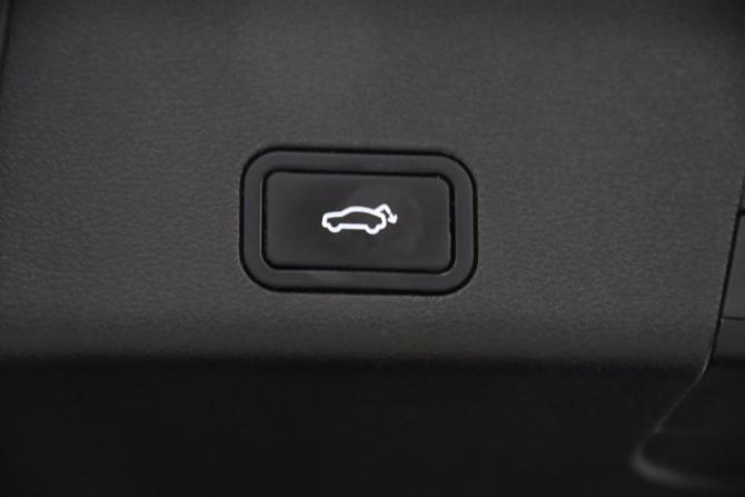 Geely Atlas Pro с пробегом 2022 года, цена 1 795 950 рублей, 113643 км, внедорожник, Автокод Объявления