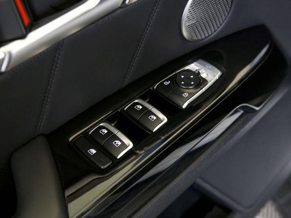 Kia Mohave I Рестайлинг 2 с пробегом 2021 года, цена 4 390 000 рублей, 74000 км, внедорожник, Автокод Объявления