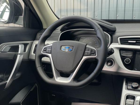 Geely Atlas I с пробегом 2018 года, цена 1 550 000 рублей, 110652 км, внедорожник, Автокод Объявления
