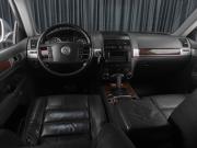 Volkswagen Touareg I Рестайлинг Тюмень  - изображение 23