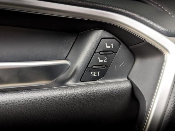 Toyota RAV4 V (XA50) с пробегом 2020 года, цена 3 400 000 рублей, 69069 км, внедорожник, Автокод Объявления