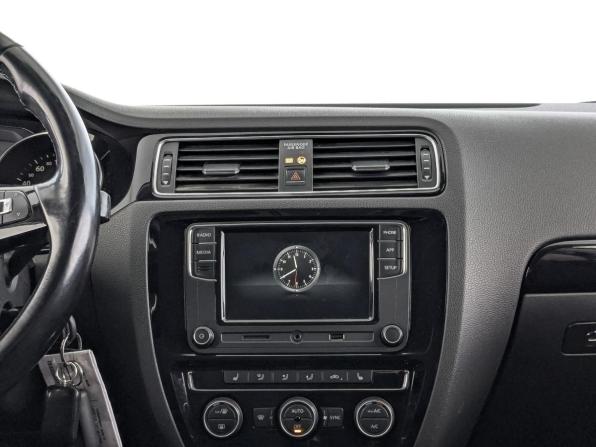 Volkswagen Jetta VI Рестайлинг с пробегом 2018 года, цена 1 210 000 рублей, 219995 км, седан, Автокод Объявления
