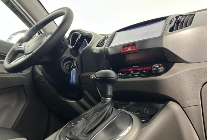 Kia Sportage III с пробегом 2010 года, цена 1 070 000 рублей, 233900 км, внедорожник, Автокод Объявления