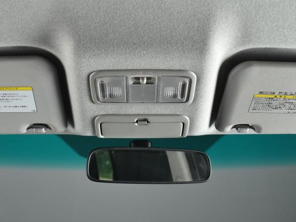 Toyota ISis I Рестайлинг с пробегом 2011 года, цена 1 179 995 рублей, 154760 км, компактвэн, Автокод Объявления
