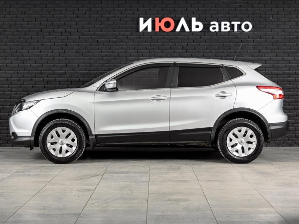Nissan Qashqai II с пробегом 2015 года, цена 1 350 000 рублей, 79171 км, внедорожник, Автокод Объявления