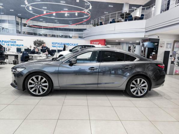 Mazda 6 III (GJ) Рестайлинг 2 с пробегом 2018 года, цена 2 880 000 рублей, 71210 км, седан, Автокод Объявления