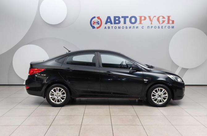 Hyundai Solaris I с пробегом 2013 года, цена 699 000 рублей, 196408 км, седан, Автокод Объявления